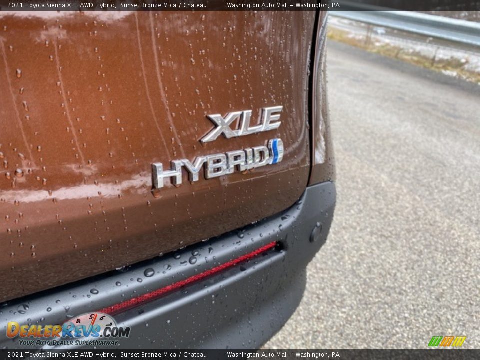 2021 Toyota Sienna XLE AWD Hybrid Logo Photo #24