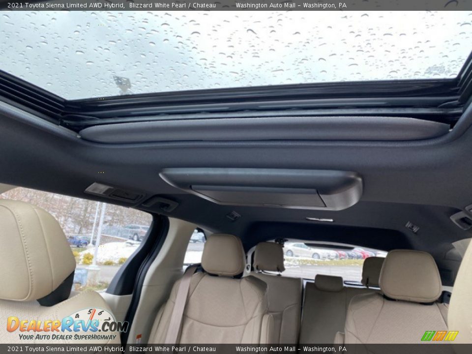 2021 Toyota Sienna Limited AWD Hybrid Blizzard White Pearl / Chateau Photo #12