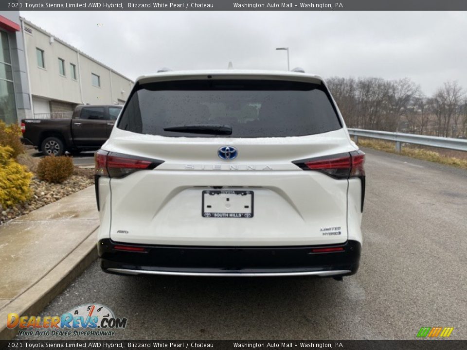 2021 Toyota Sienna Limited AWD Hybrid Blizzard White Pearl / Chateau Photo #16