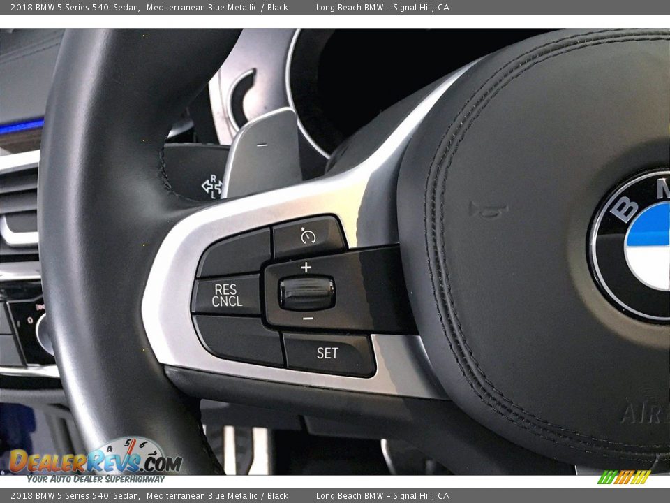 2018 BMW 5 Series 540i Sedan Steering Wheel Photo #18