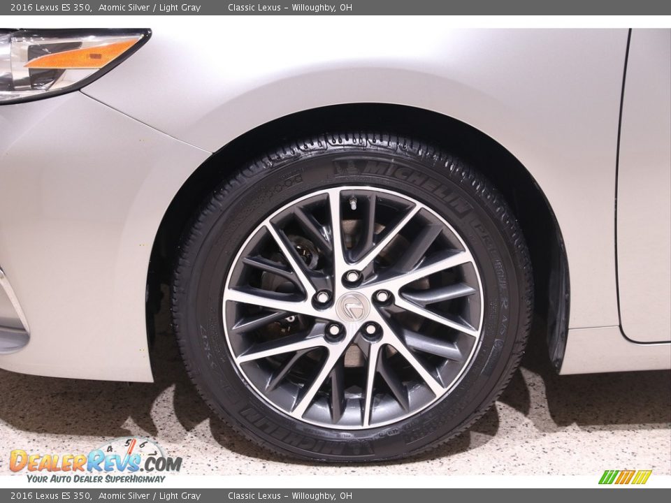 2016 Lexus ES 350 Wheel Photo #27