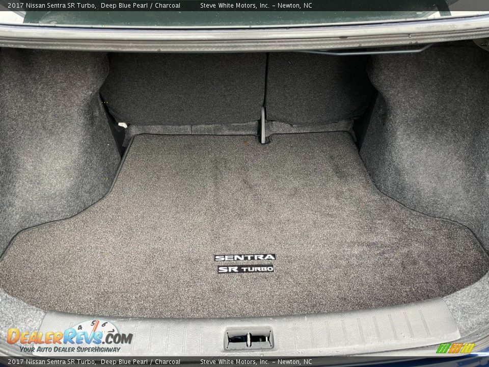 2017 Nissan Sentra SR Turbo Trunk Photo #13