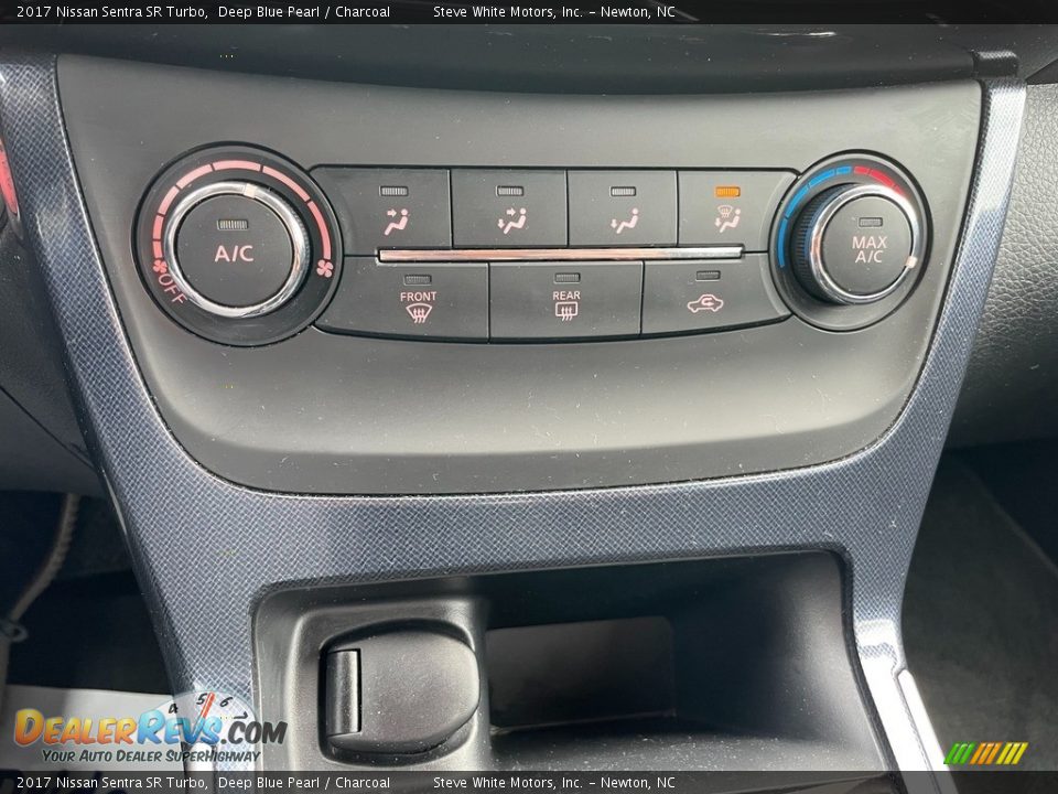 Controls of 2017 Nissan Sentra SR Turbo Photo #22