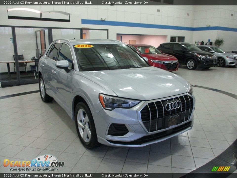 2019 Audi Q3 Premium quattro Florett Silver Metallic / Black Photo #3