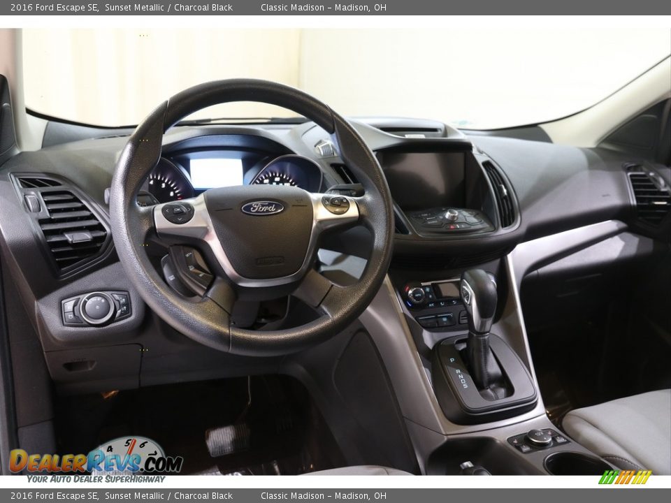 2016 Ford Escape SE Sunset Metallic / Charcoal Black Photo #7