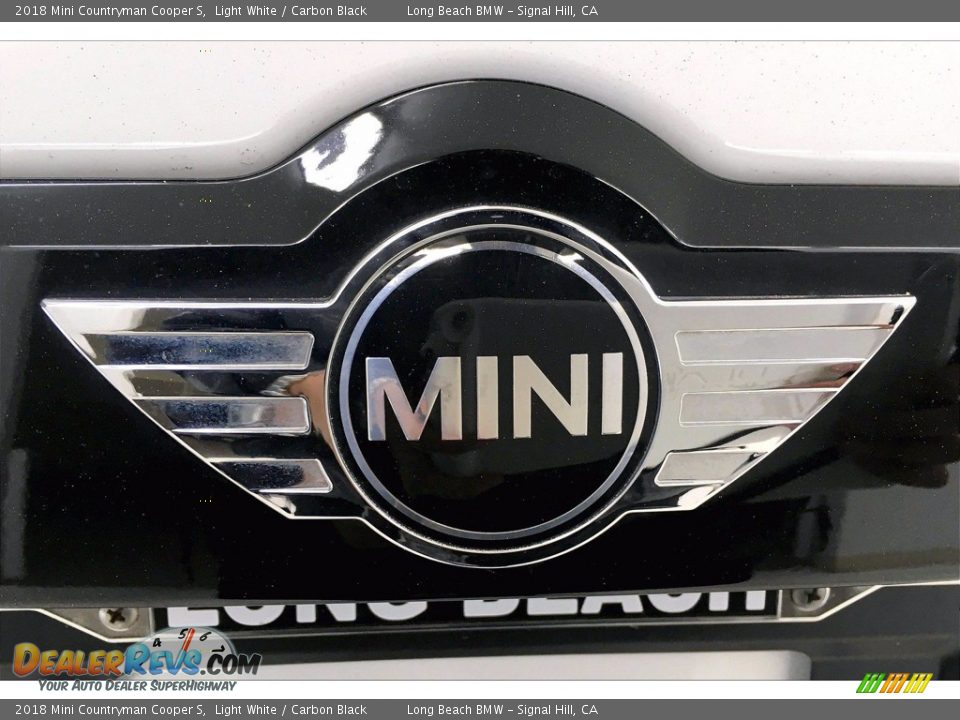 2018 Mini Countryman Cooper S Light White / Carbon Black Photo #34