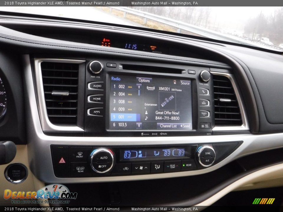 2018 Toyota Highlander XLE AWD Toasted Walnut Pearl / Almond Photo #3