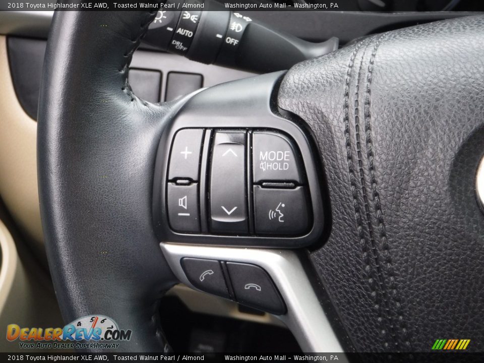 2018 Toyota Highlander XLE AWD Toasted Walnut Pearl / Almond Photo #6