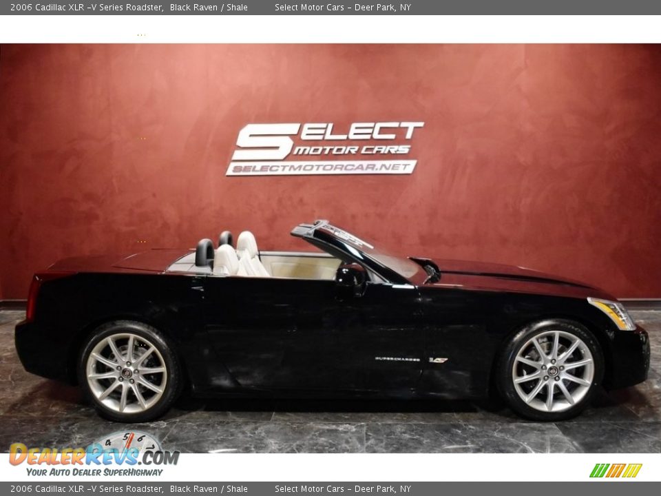 2006 Cadillac XLR -V Series Roadster Black Raven / Shale Photo #4