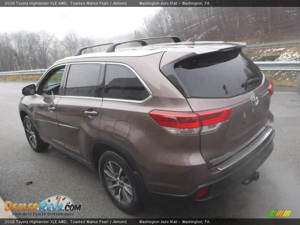 2018 Toyota Highlander XLE AWD Toasted Walnut Pearl / Almond Photo #13