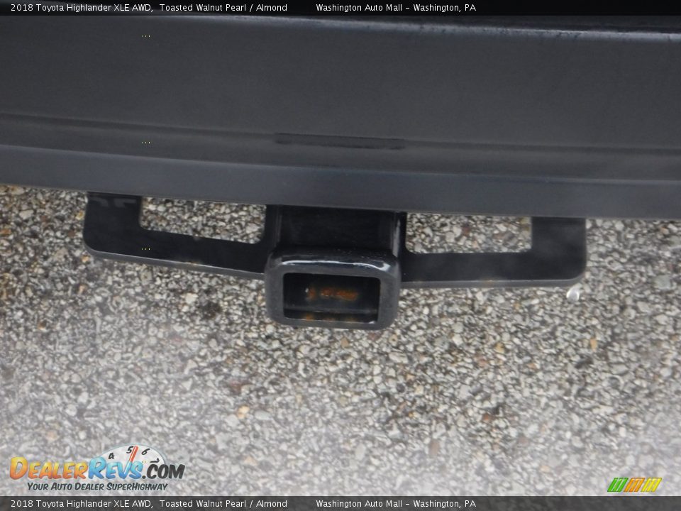 2018 Toyota Highlander XLE AWD Toasted Walnut Pearl / Almond Photo #16