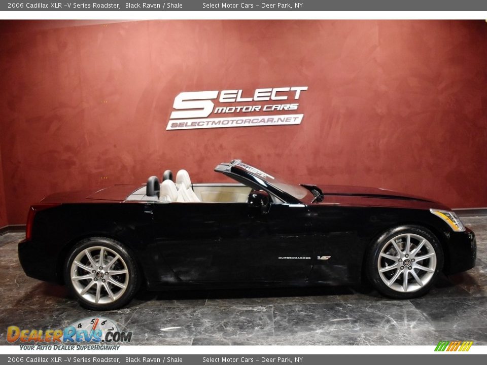 2006 Cadillac XLR -V Series Roadster Black Raven / Shale Photo #8