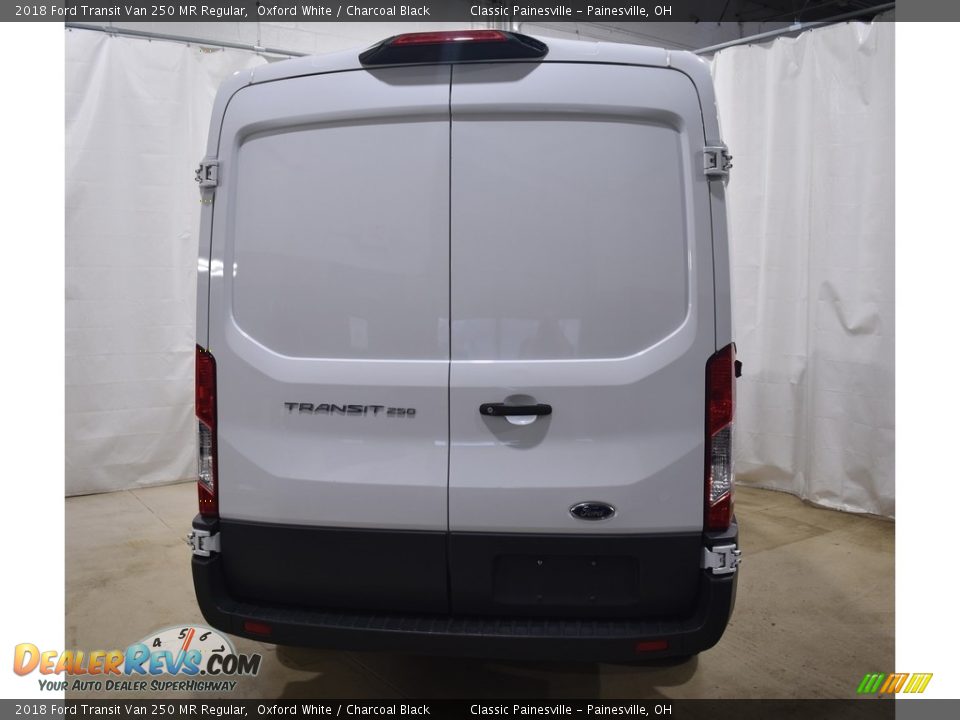 2018 Ford Transit Van 250 MR Regular Oxford White / Charcoal Black Photo #3