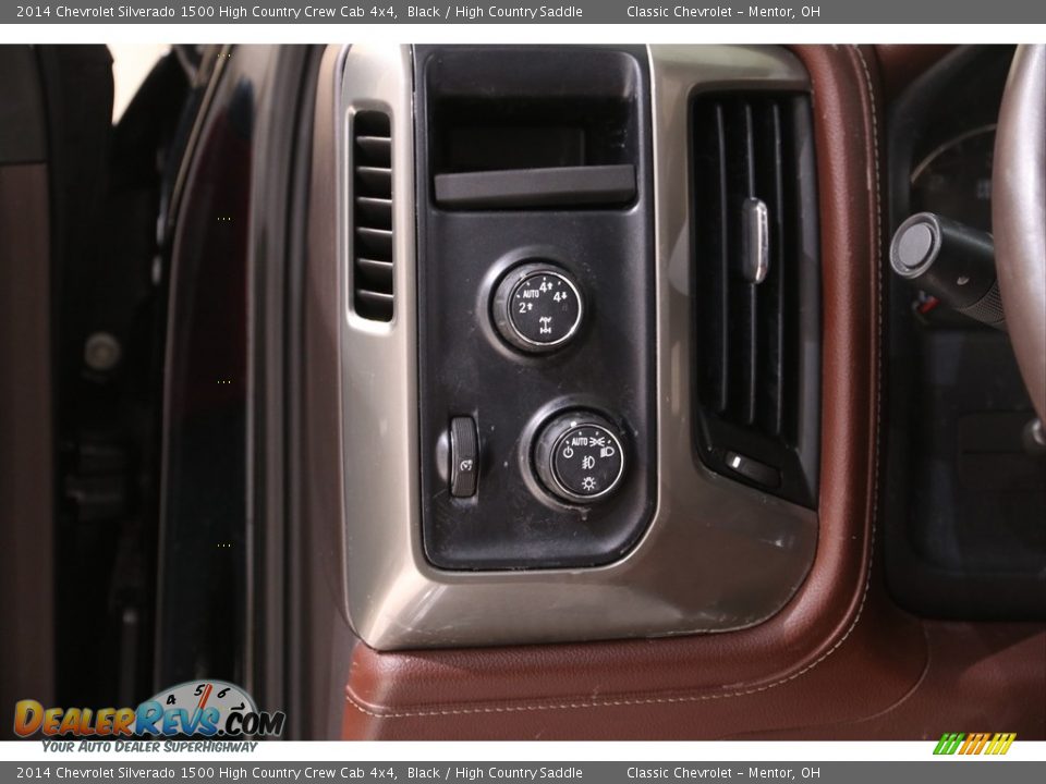 Controls of 2014 Chevrolet Silverado 1500 High Country Crew Cab 4x4 Photo #6