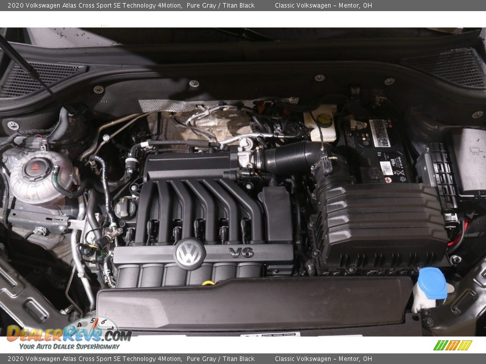 2020 Volkswagen Atlas Cross Sport SE Technology 4Motion Pure Gray / Titan Black Photo #20