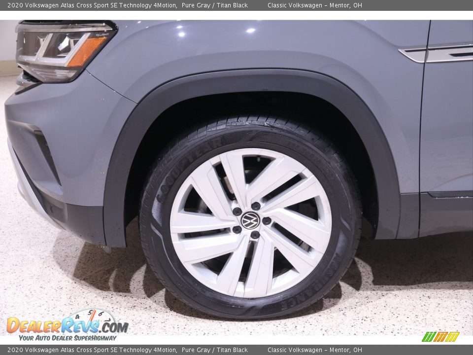 2020 Volkswagen Atlas Cross Sport SE Technology 4Motion Pure Gray / Titan Black Photo #21