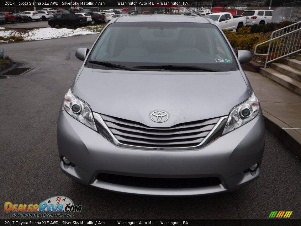 2017 Toyota Sienna XLE AWD Silver Sky Metallic / Ash Photo #12