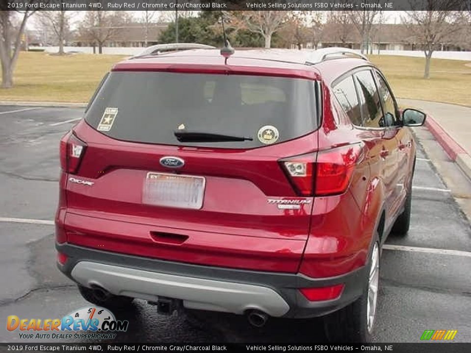 2019 Ford Escape Titanium 4WD Ruby Red / Chromite Gray/Charcoal Black Photo #3