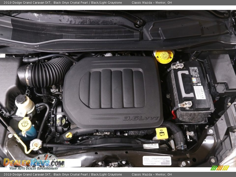 2019 Dodge Grand Caravan SXT Black Onyx Crystal Pearl / Black/Light Graystone Photo #22
