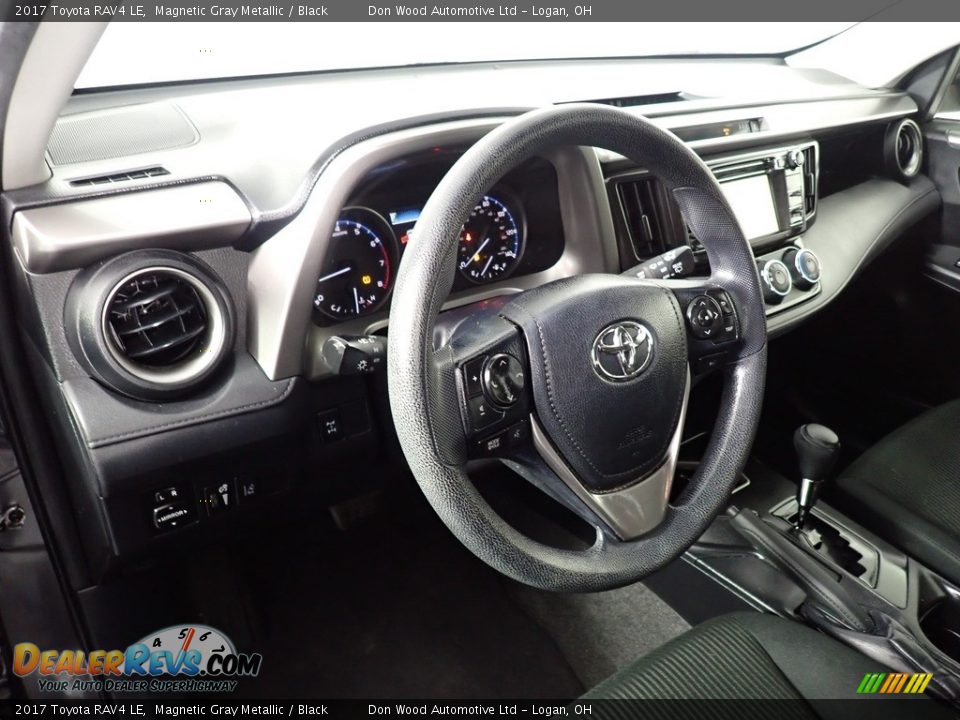 2017 Toyota RAV4 LE Magnetic Gray Metallic / Black Photo #22