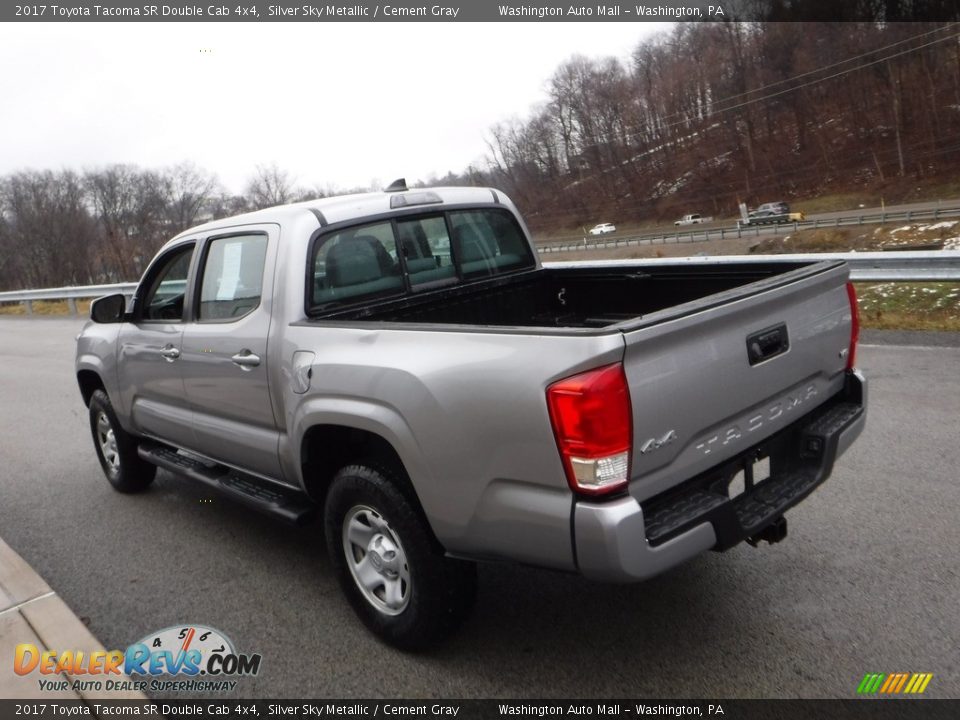 2017 Toyota Tacoma SR Double Cab 4x4 Silver Sky Metallic / Cement Gray Photo #12