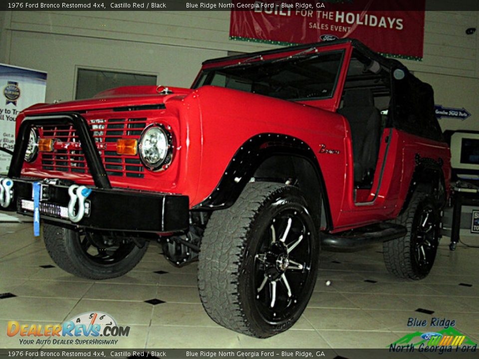 1976 Ford Bronco Restomod 4x4 Castillo Red / Black Photo #1