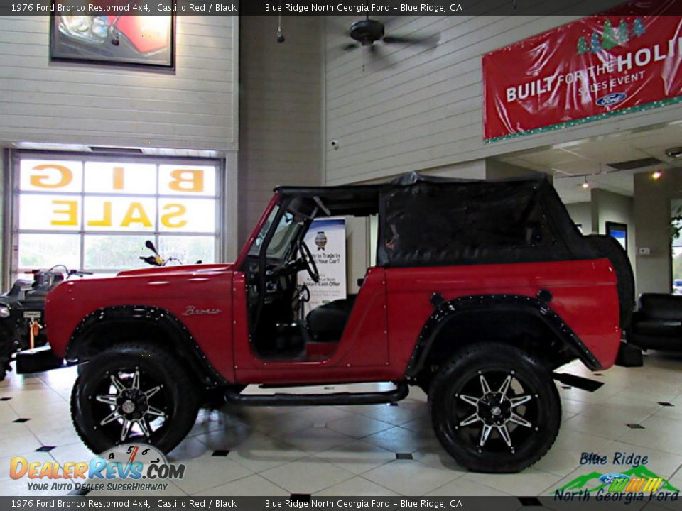 1976 Ford Bronco Restomod 4x4 Castillo Red / Black Photo #3