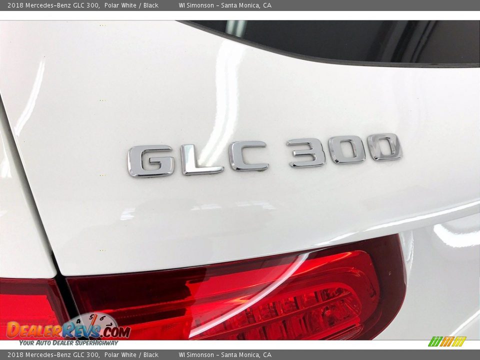 2018 Mercedes-Benz GLC 300 Polar White / Black Photo #31