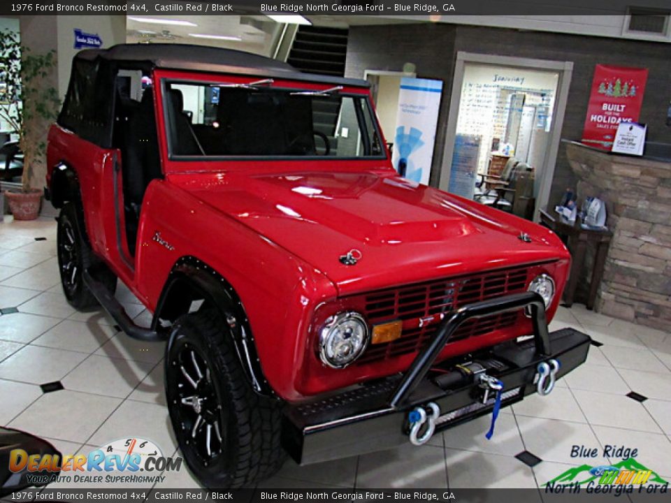 1976 Ford Bronco Restomod 4x4 Castillo Red / Black Photo #8