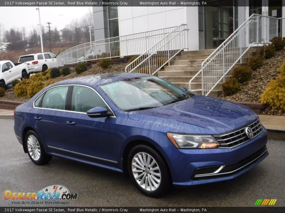 2017 Volkswagen Passat SE Sedan Reef Blue Metallic / Moonrock Gray Photo #1