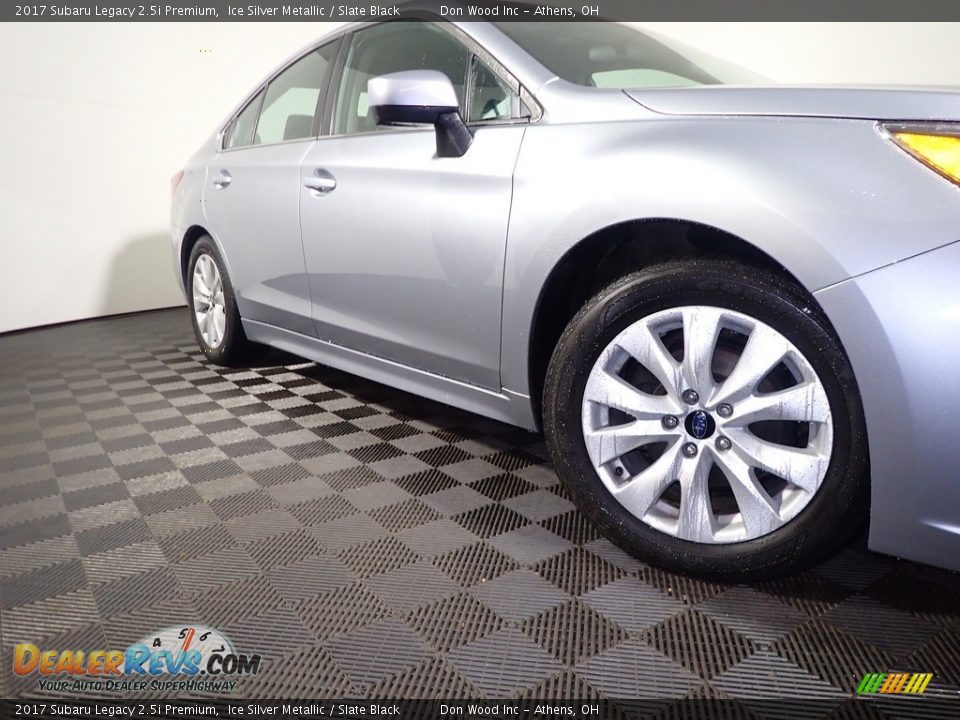 2017 Subaru Legacy 2.5i Premium Ice Silver Metallic / Slate Black Photo #4