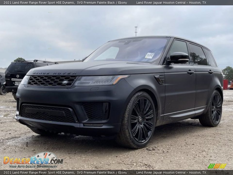 Front 3/4 View of 2021 Land Rover Range Rover Sport HSE Dynamic Photo #2