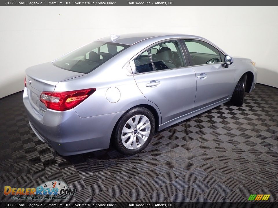 2017 Subaru Legacy 2.5i Premium Ice Silver Metallic / Slate Black Photo #17