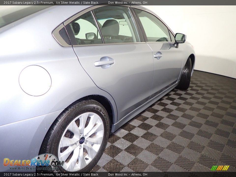 2017 Subaru Legacy 2.5i Premium Ice Silver Metallic / Slate Black Photo #19