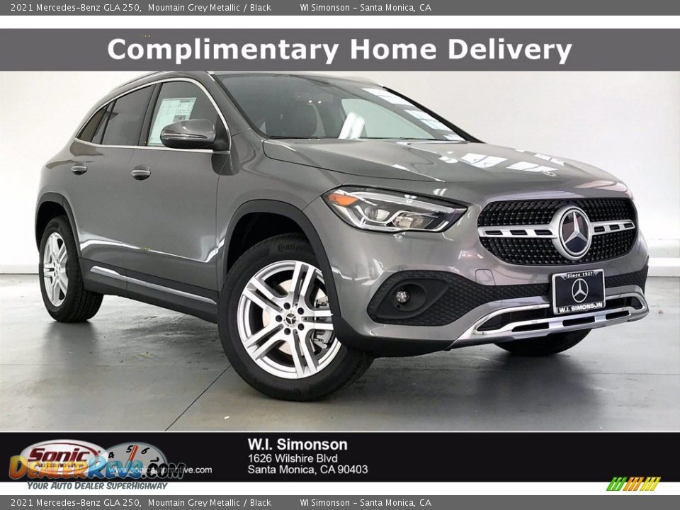 2021 Mercedes-Benz GLA 250 Mountain Grey Metallic / Black Photo #1