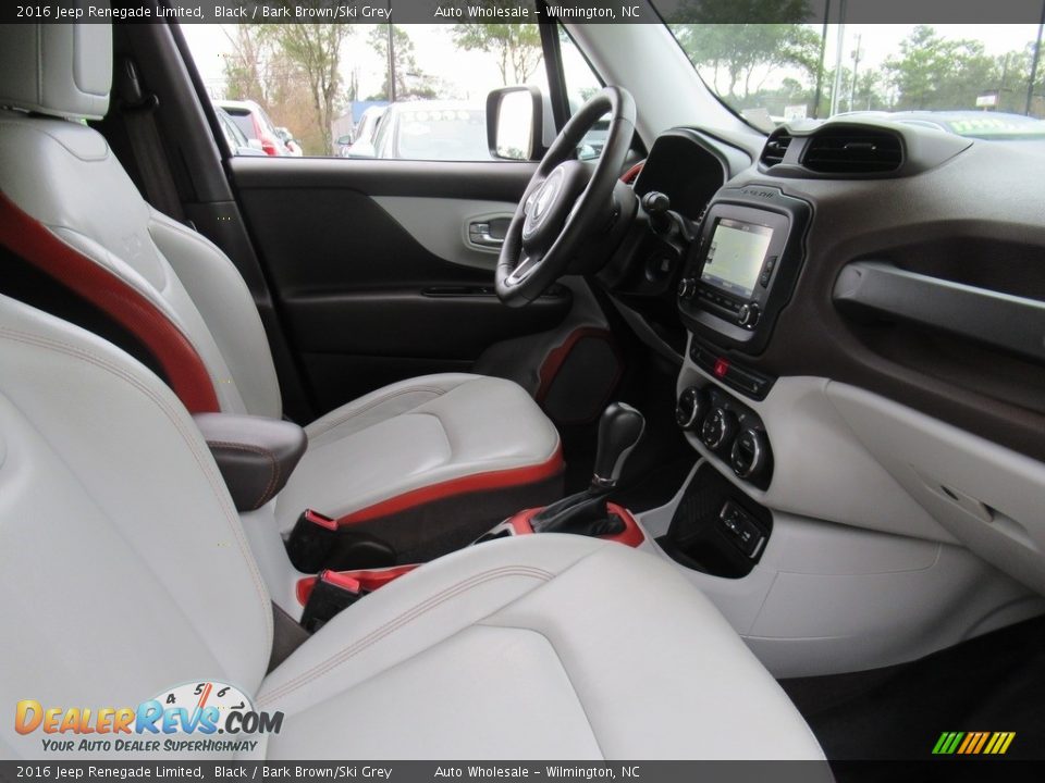 2016 Jeep Renegade Limited Black / Bark Brown/Ski Grey Photo #12