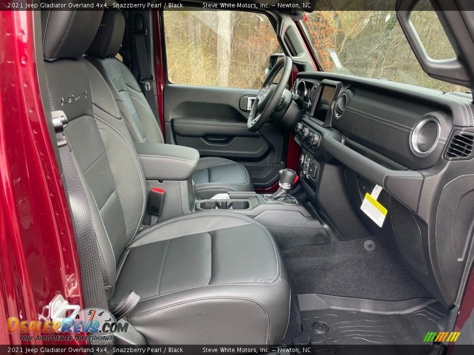 Front Seat of 2021 Jeep Gladiator Overland 4x4 Photo #17