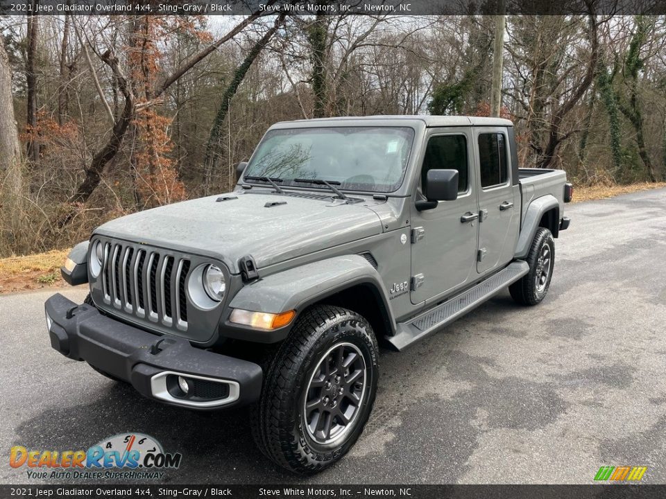 2021 Jeep Gladiator Overland 4x4 Sting-Gray / Black Photo #2