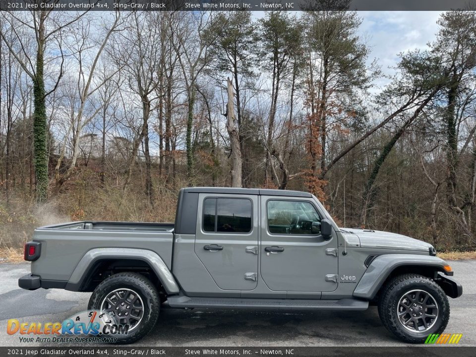 Sting-Gray 2021 Jeep Gladiator Overland 4x4 Photo #5