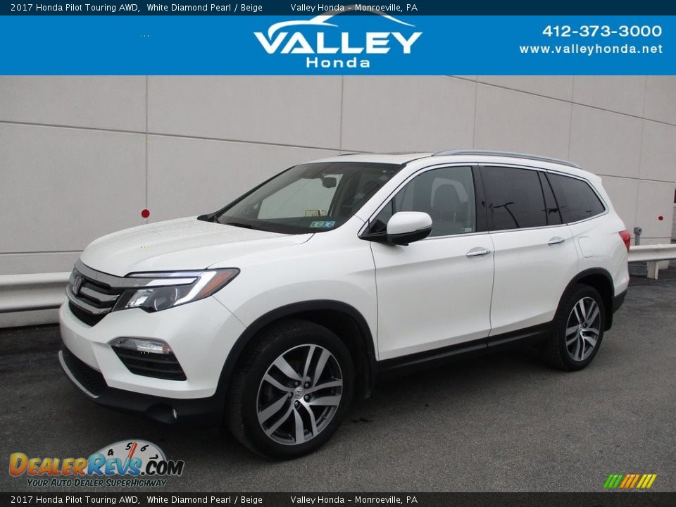 2017 Honda Pilot Touring AWD White Diamond Pearl / Beige Photo #1