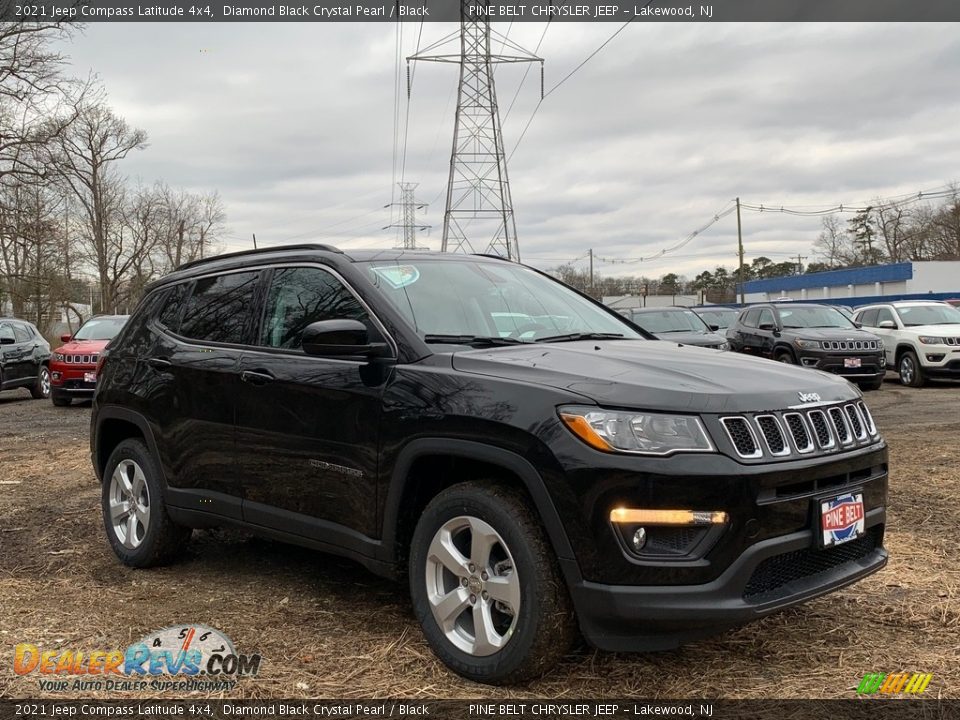 2021 Jeep Compass Latitude 4x4 Diamond Black Crystal Pearl / Black Photo #1