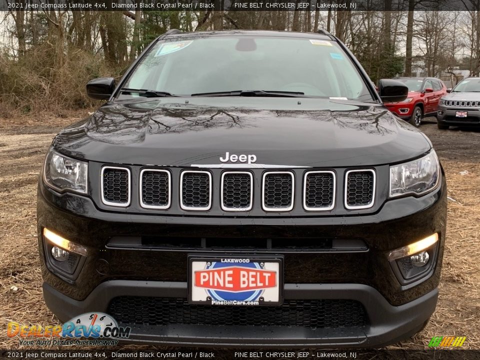 2021 Jeep Compass Latitude 4x4 Diamond Black Crystal Pearl / Black Photo #3