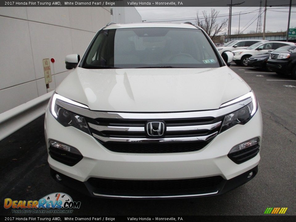 2017 Honda Pilot Touring AWD White Diamond Pearl / Beige Photo #8