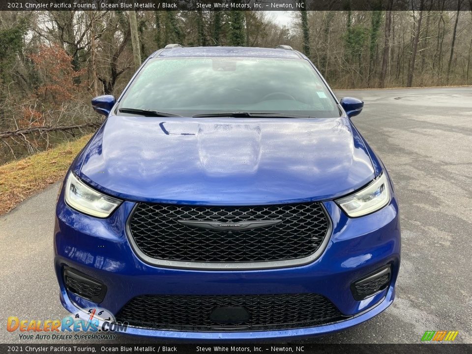 2021 Chrysler Pacifica Touring Ocean Blue Metallic / Black Photo #3