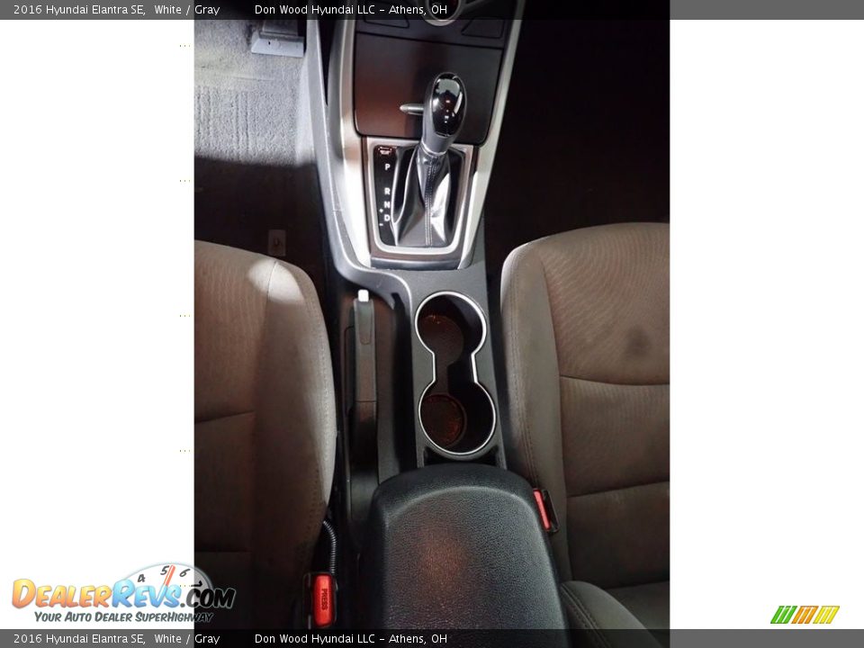 2016 Hyundai Elantra SE White / Gray Photo #30