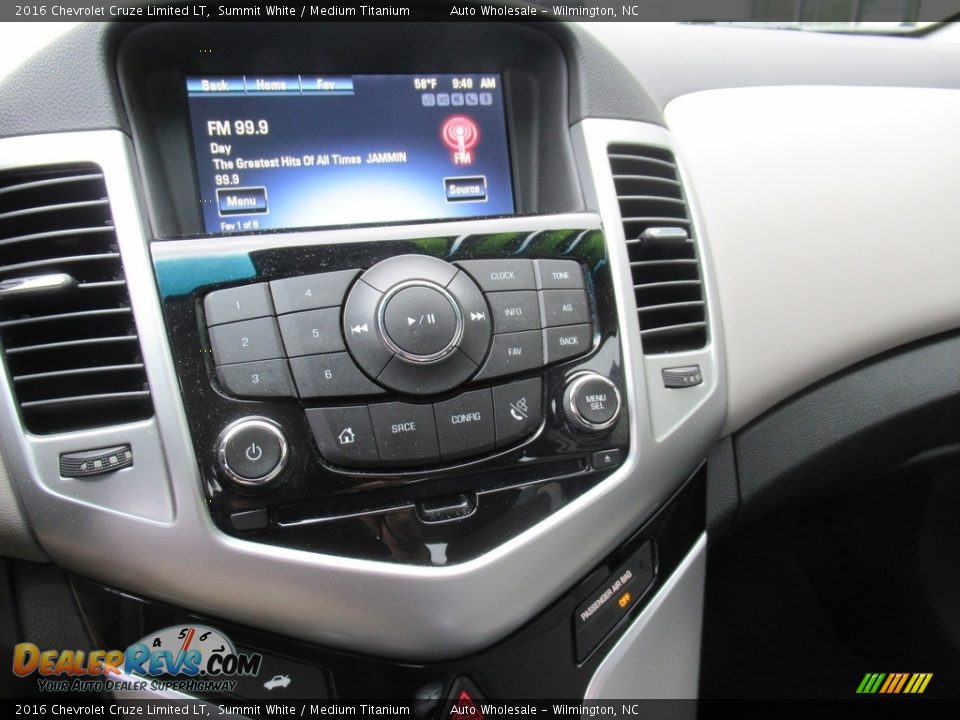 2016 Chevrolet Cruze Limited LT Summit White / Medium Titanium Photo #17