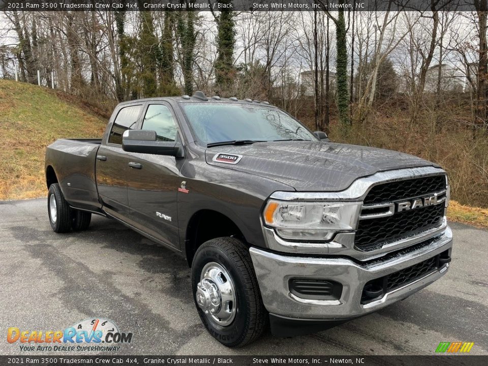 Front 3/4 View of 2021 Ram 3500 Tradesman Crew Cab 4x4 Photo #4