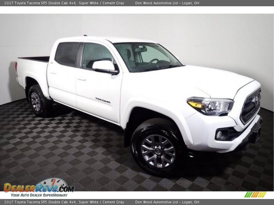 2017 Toyota Tacoma SR5 Double Cab 4x4 Super White / Cement Gray Photo #2