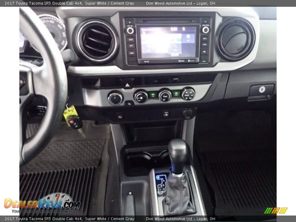 2017 Toyota Tacoma SR5 Double Cab 4x4 Super White / Cement Gray Photo #25