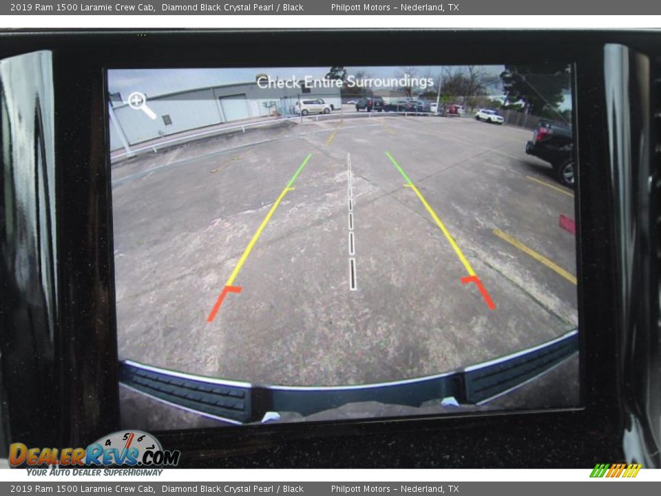 2019 Ram 1500 Laramie Crew Cab Diamond Black Crystal Pearl / Black Photo #19